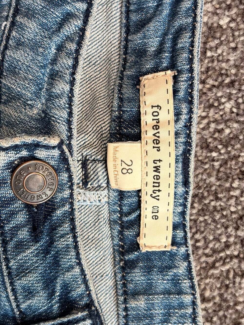 Vintage 2000s Y2K Forever 21 Distressed Denim Mini Skirt - Picture 2 of 7